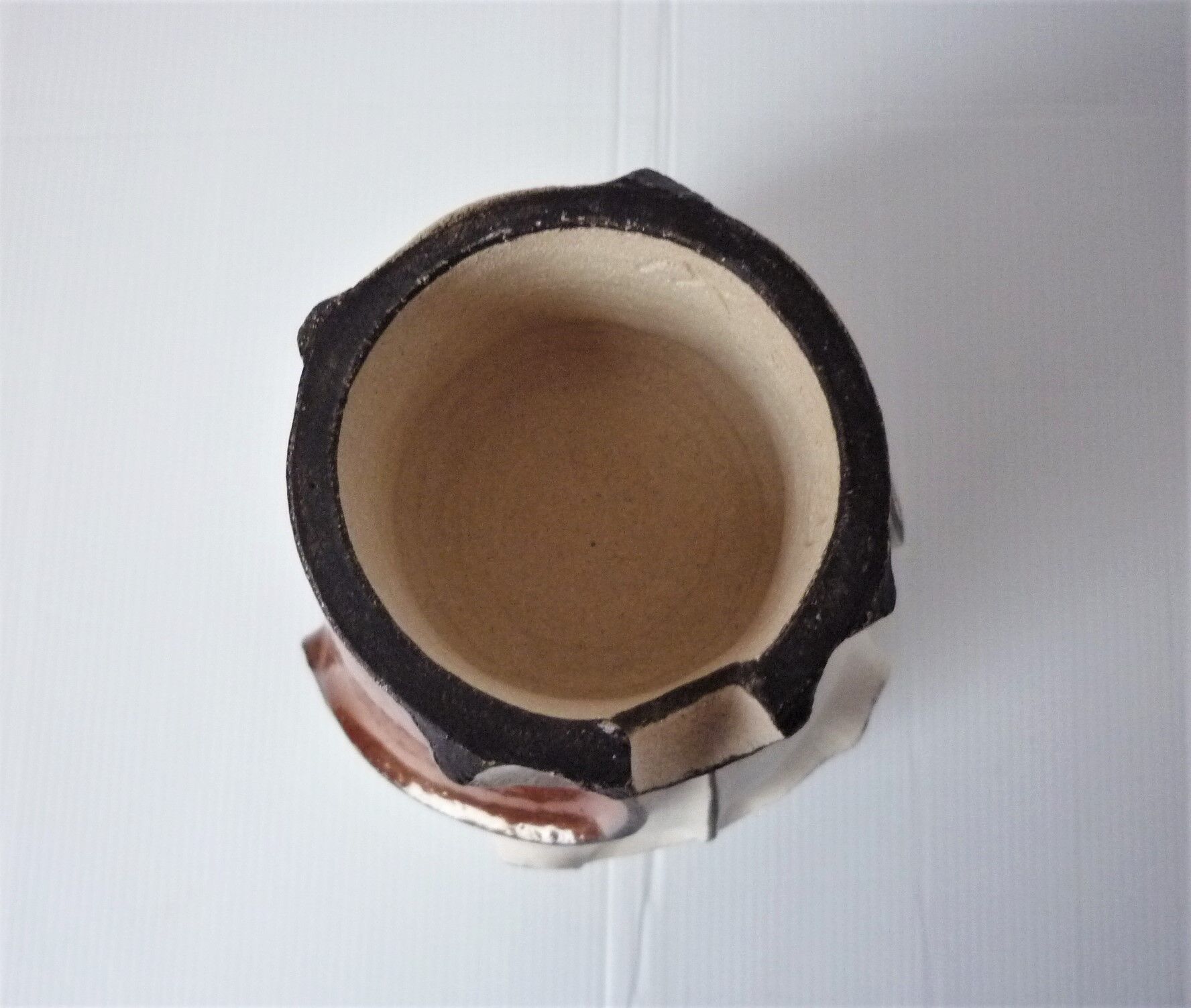 Vase 'conversation'.