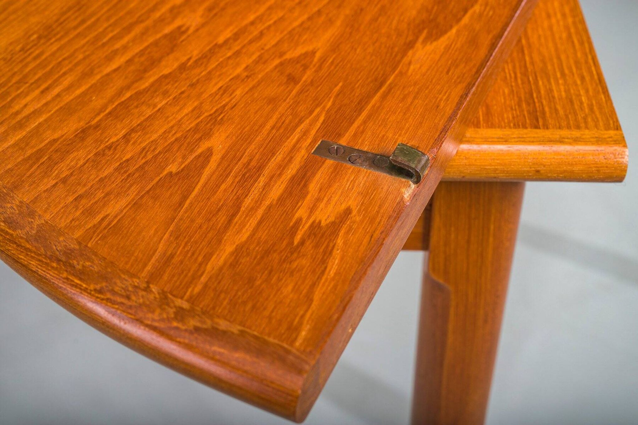 Table pliante danoise en teck moderne du milieu du siècle, années 1960