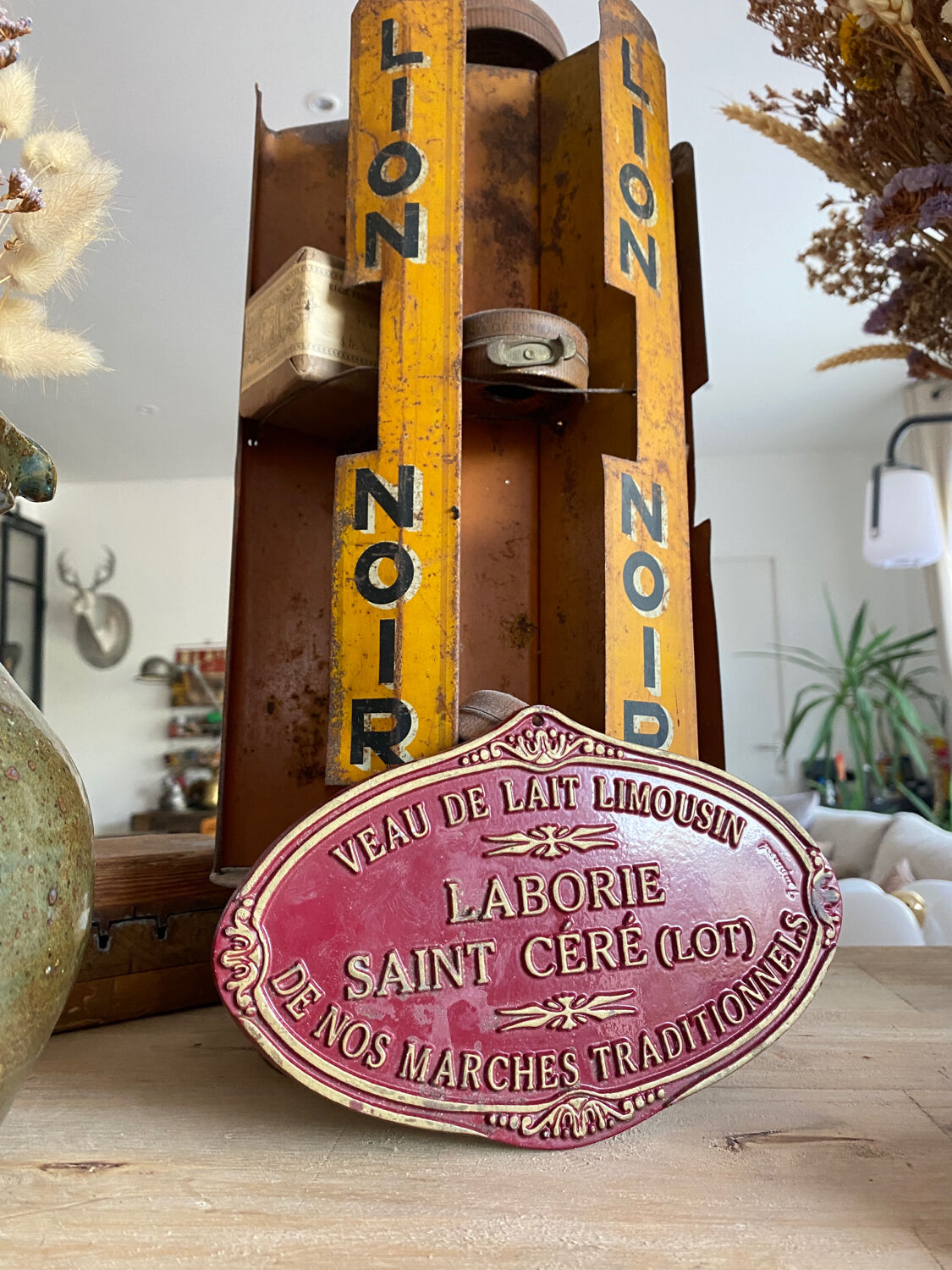 Bordeaux agricultural competition plate