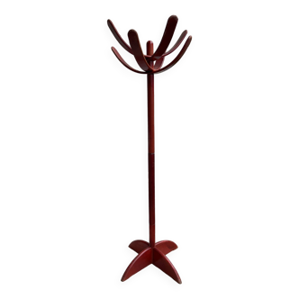 Cactus coat rack by Mauro Pasquinelli - in red wood