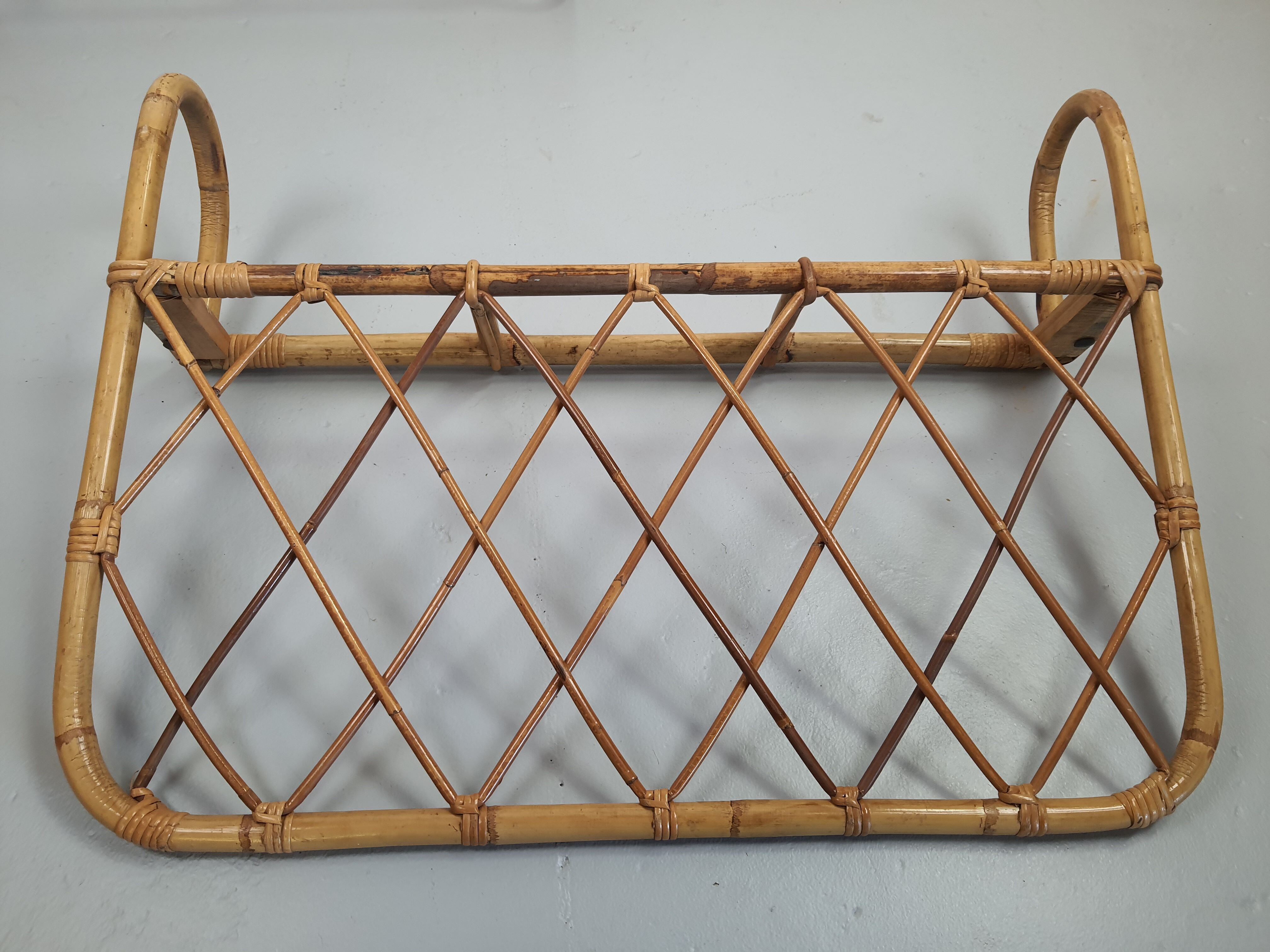 Rattan head and footboard from the 60s/70s