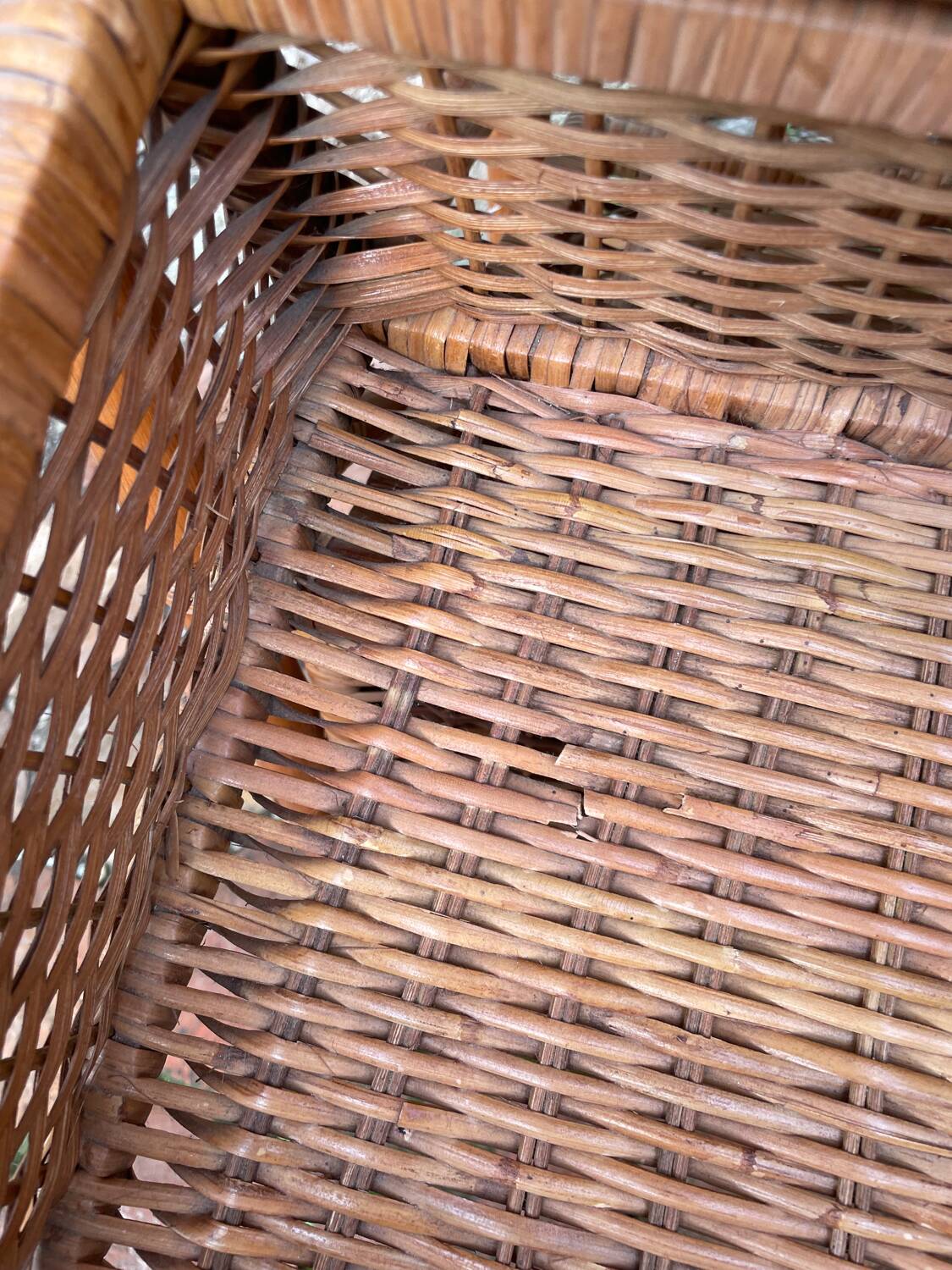 Vintage rattan chest of drawers