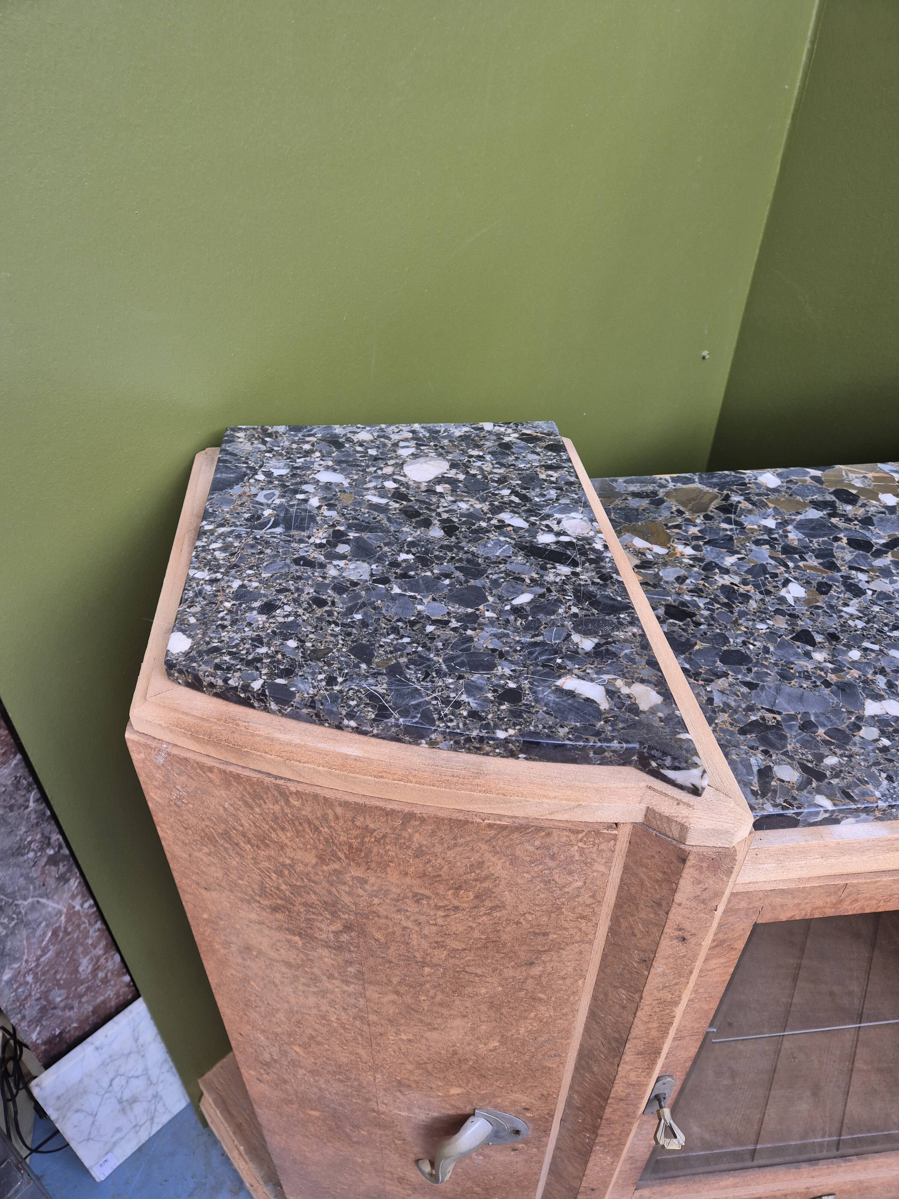 Abrasive blasting storage