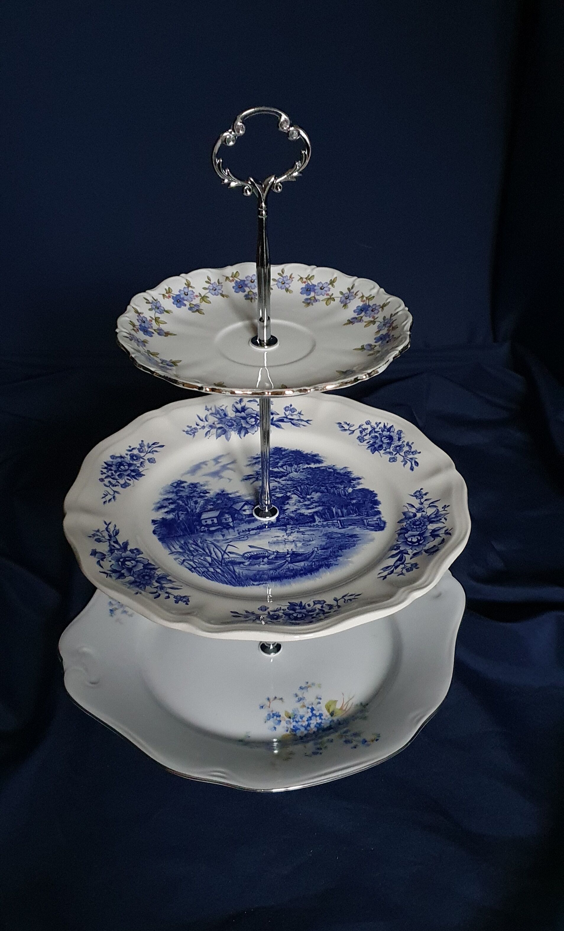 Aperitif fruit cake display