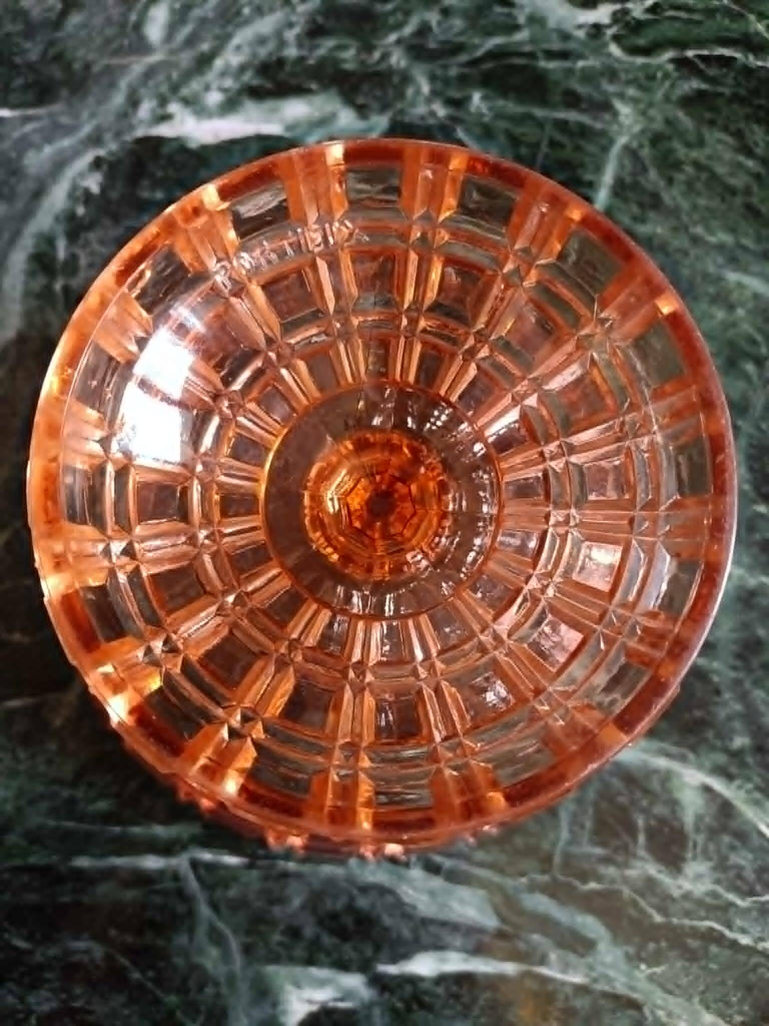 Coupe sur pied ancienne en verre rose portieux – vintage / art déco