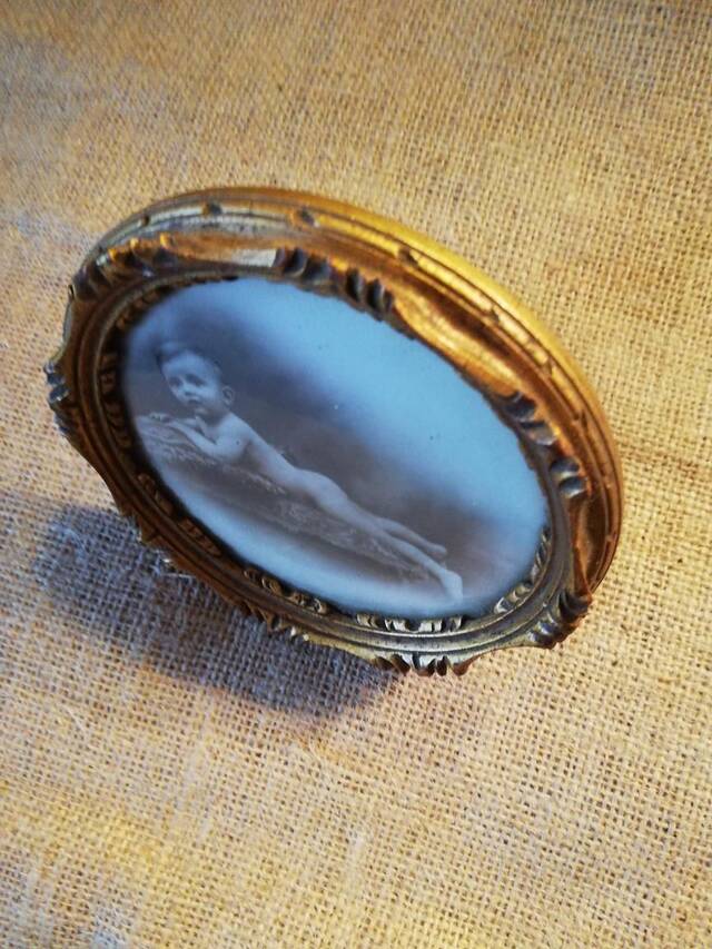 Cadre doré rond