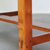 Extendable dining table for 4 to 6 people by Schuitema from the Shaker collection