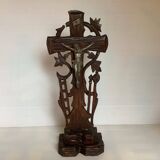 Ancien crucifix style forêt noire