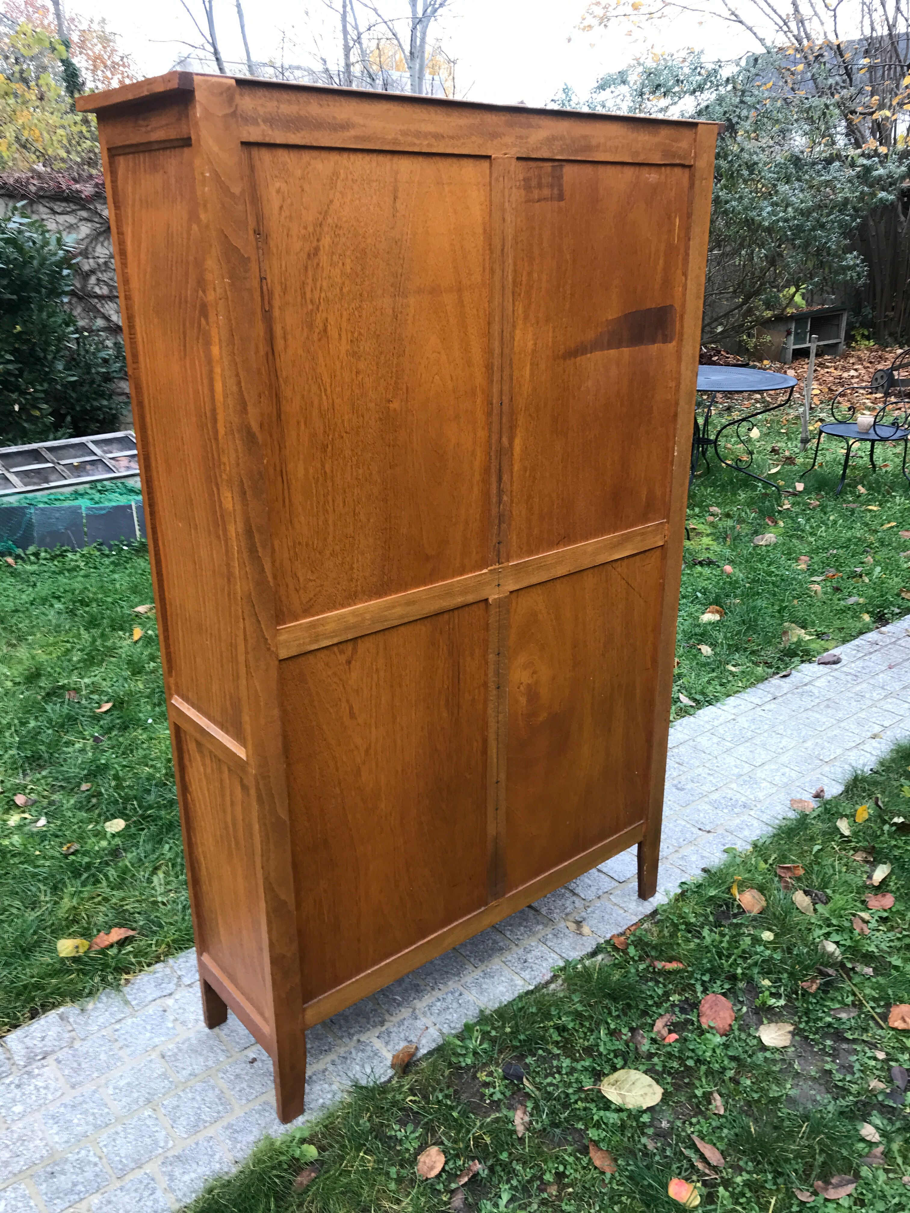 Armoire vitrine vintage en chêne blond Selency