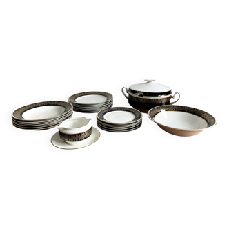 Weimar Porcelain Dinner Crockery Set, Echt Weimar Kobalt, Eleganz Series, 21 Pieces, Cobalt Blue