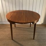 Dining table in Scandinavian teak Hans Olsen