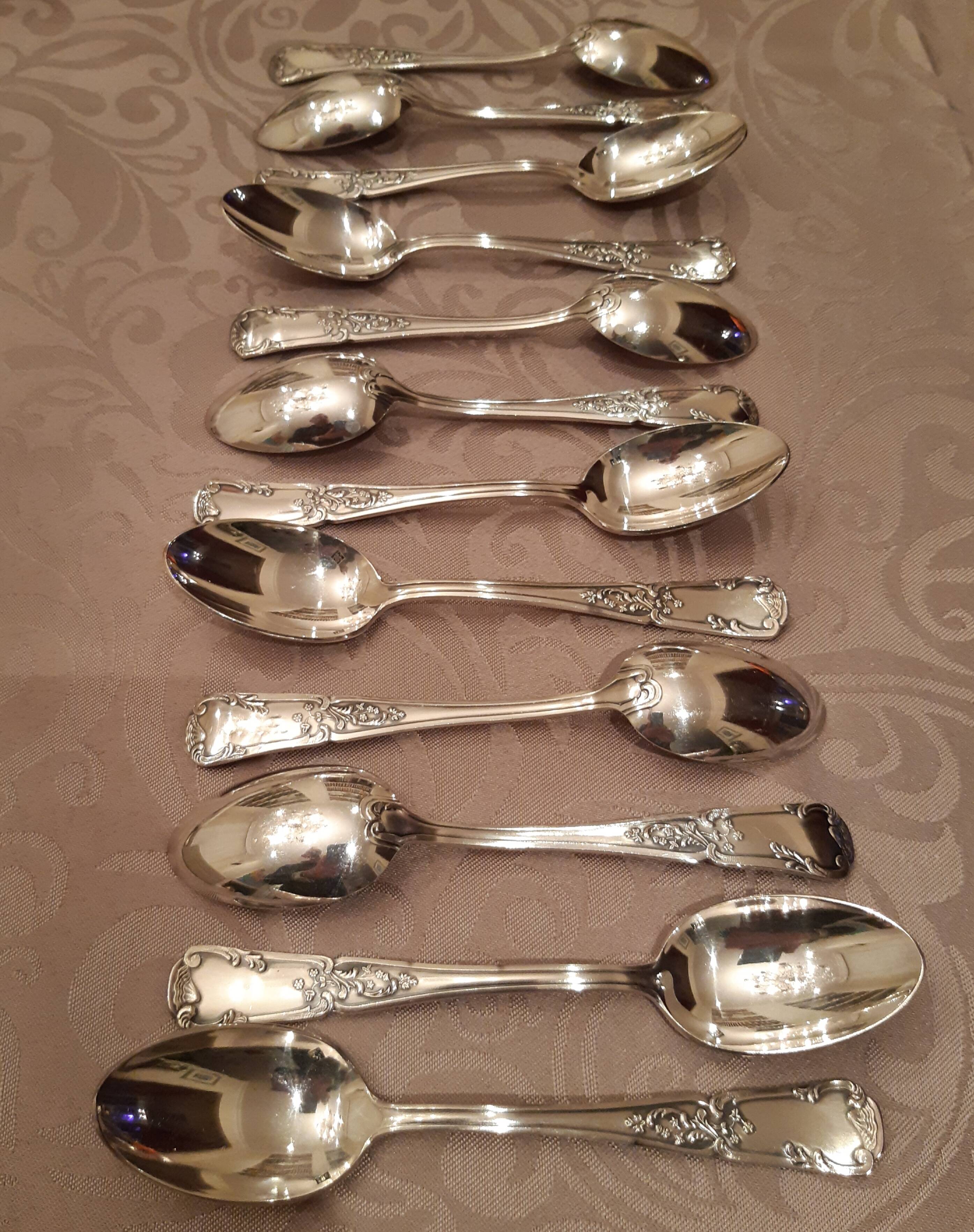 12 teaspoons, floral pattern with lily of the valley, silver metal
