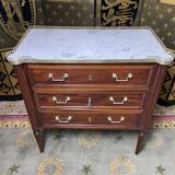 Commode en acajou de style Louis XVI restaurée
