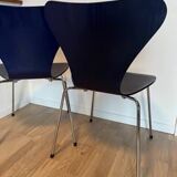 2 Arne Jacobsen 3107 Chairs / Fritz Hansen