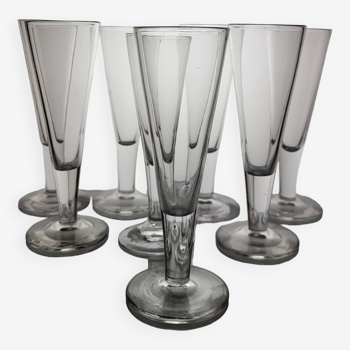 8 crystal champagne flutes - 19th century