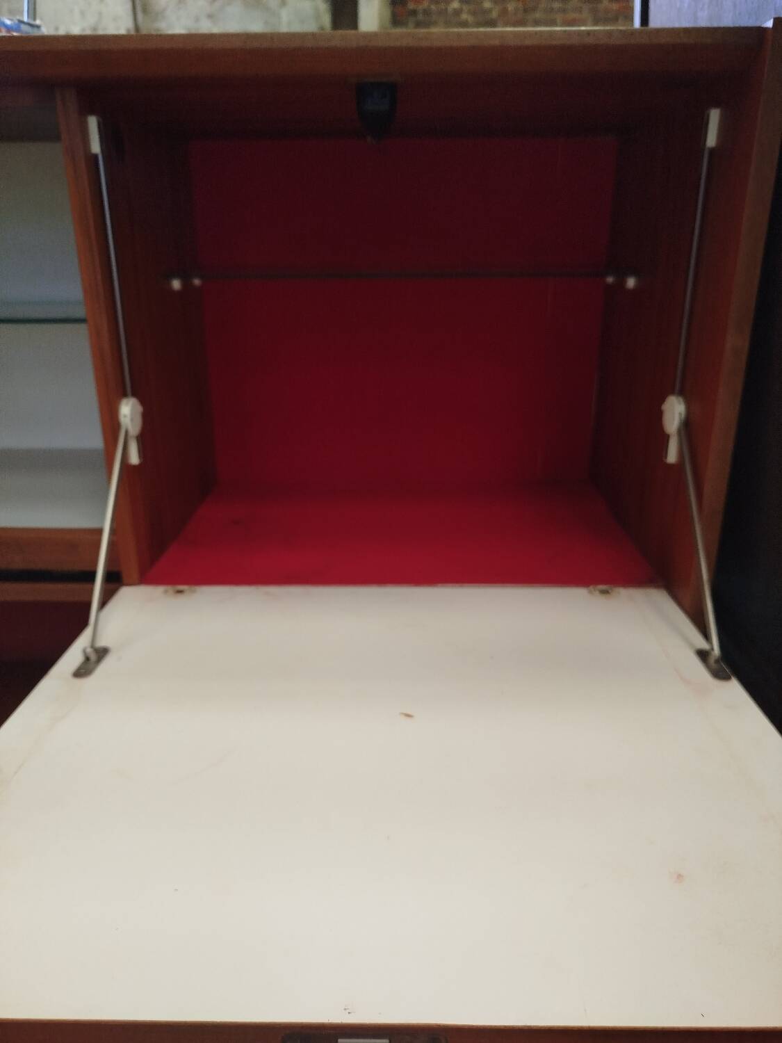 Grande enfilade haute en Teck