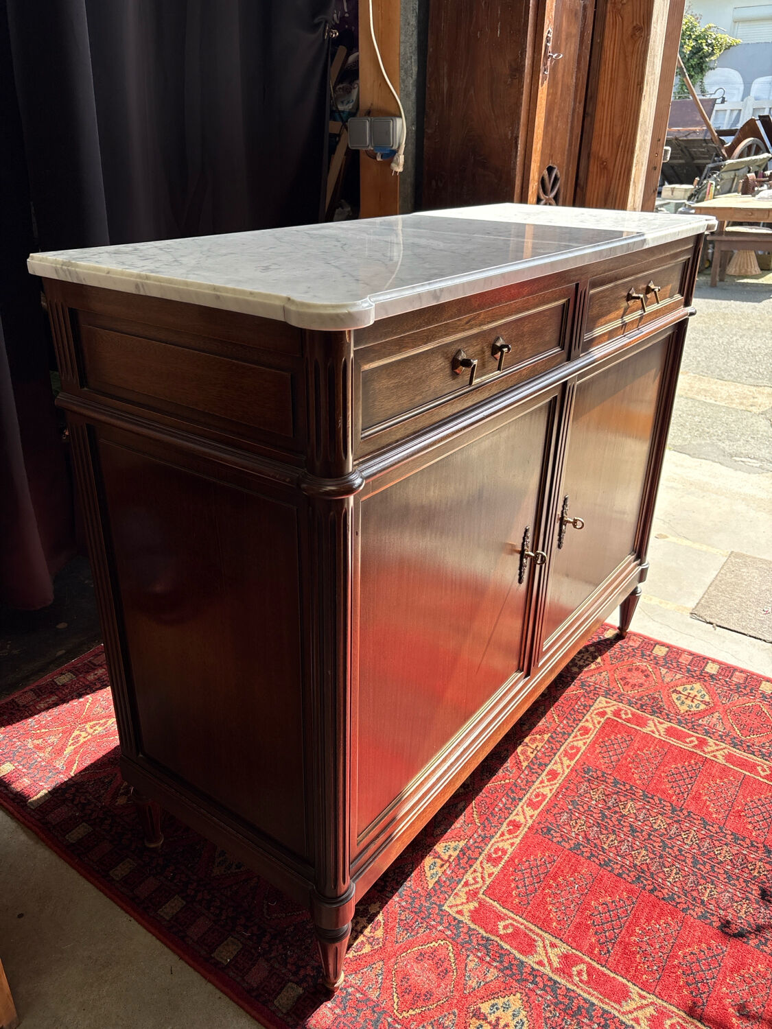 Buffet style Louis XVI reinterpreted – marble and solid wood