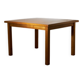 Table carrée en bouleau