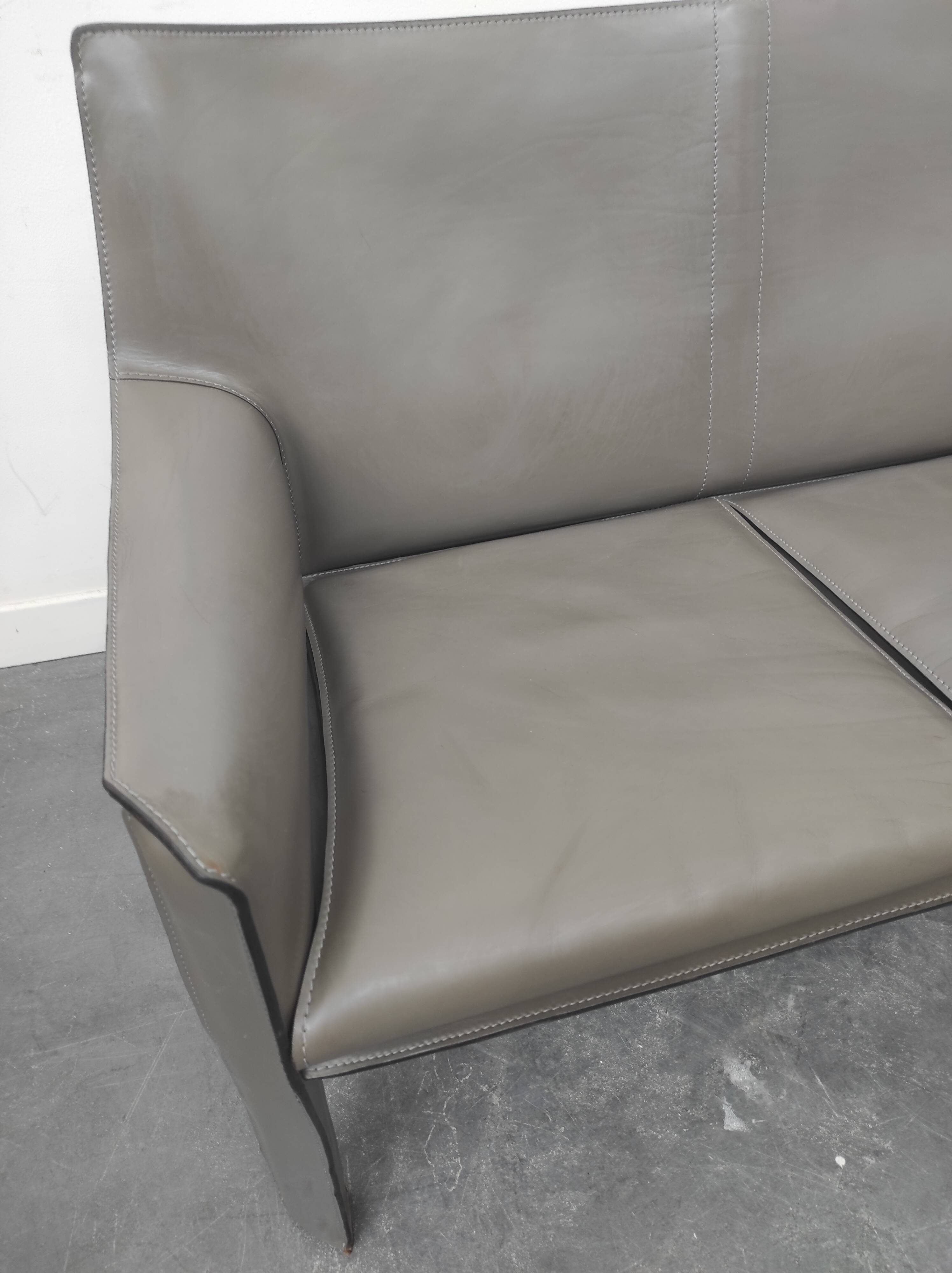 Canapé Cab 415 par Mario Bellini pour Cassina