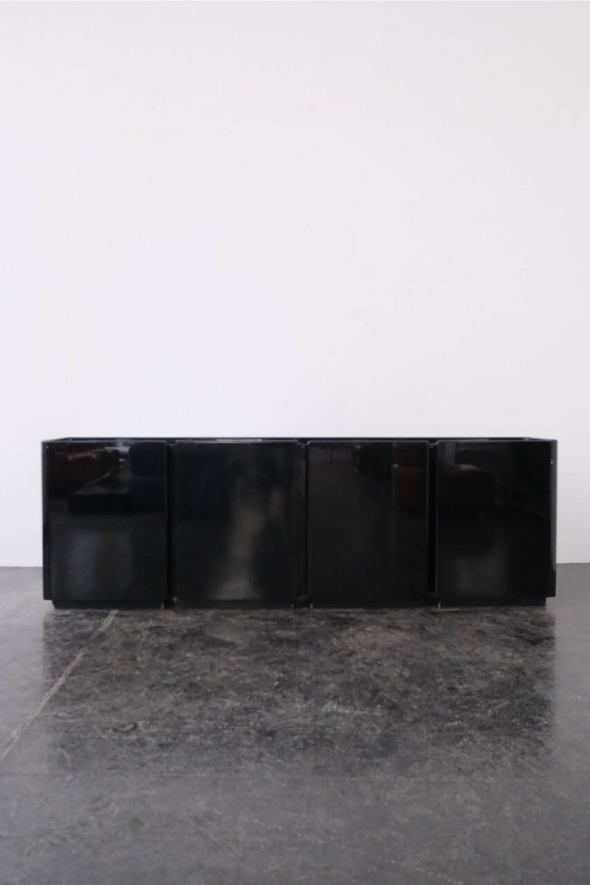 Postmodern buffet