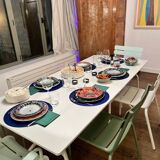 Foldable white Kartell table