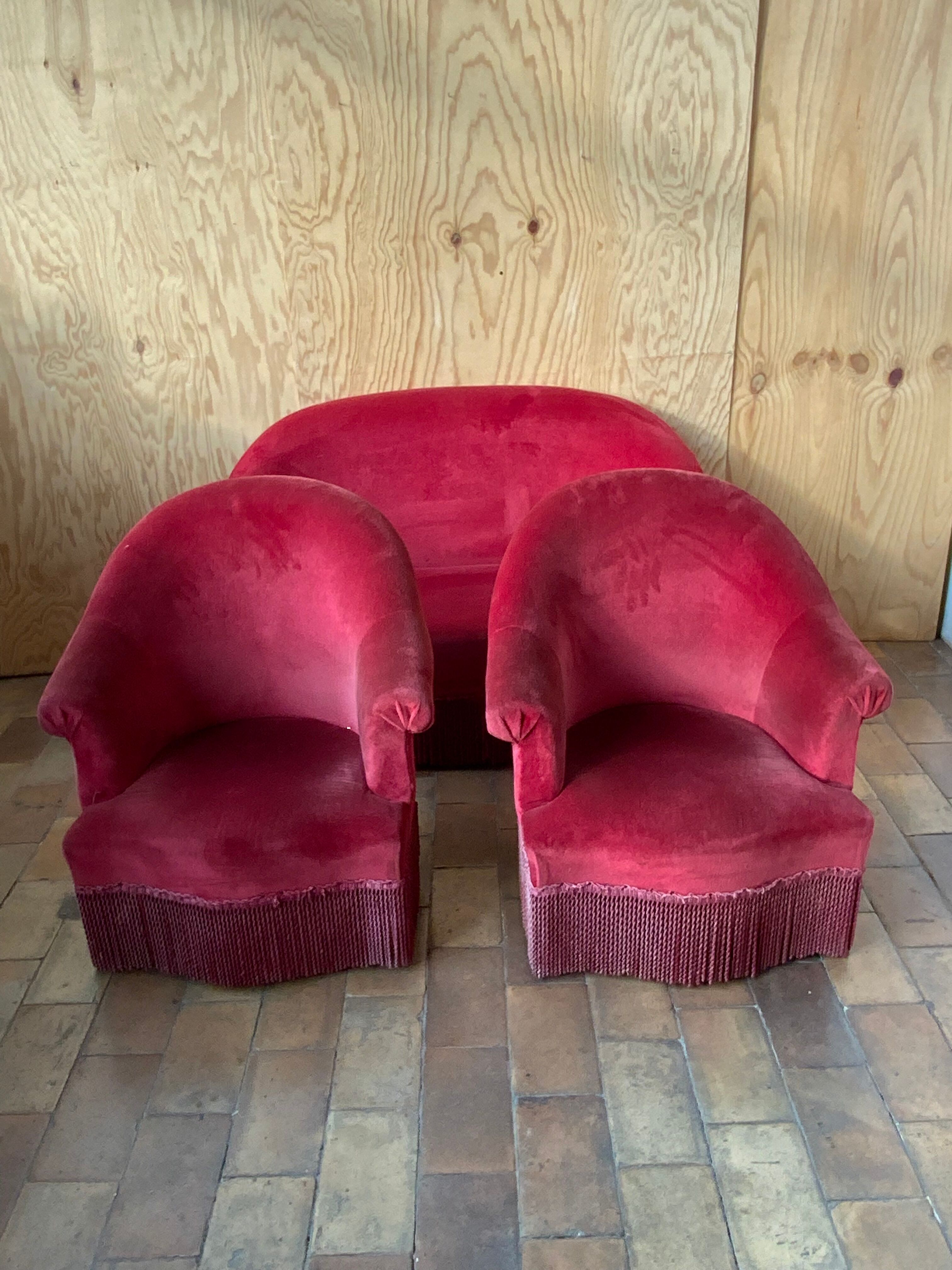 Toad sofa