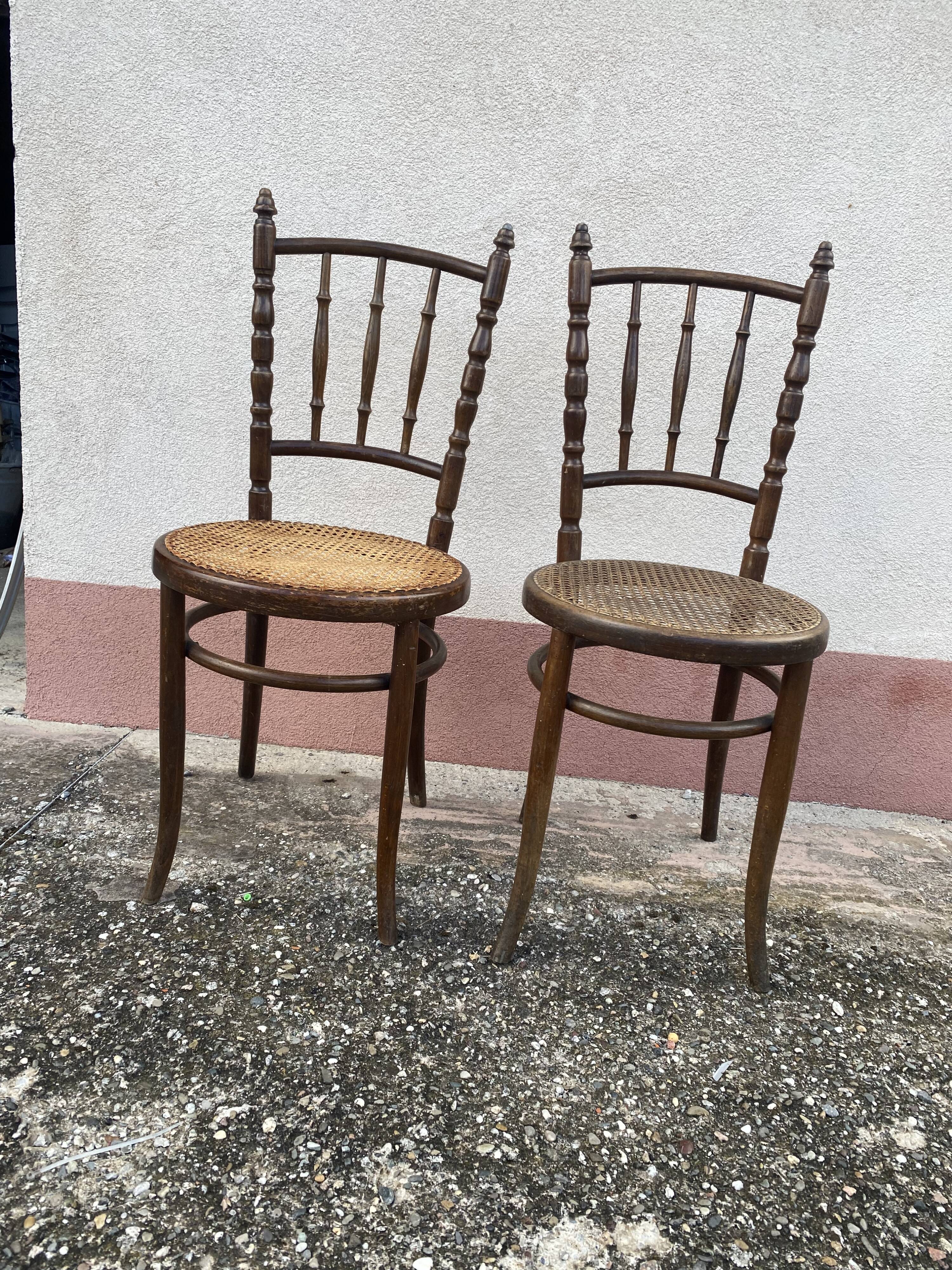 Duo de chaises de bistro cannage, Fischel, bois tourné fin 19eme