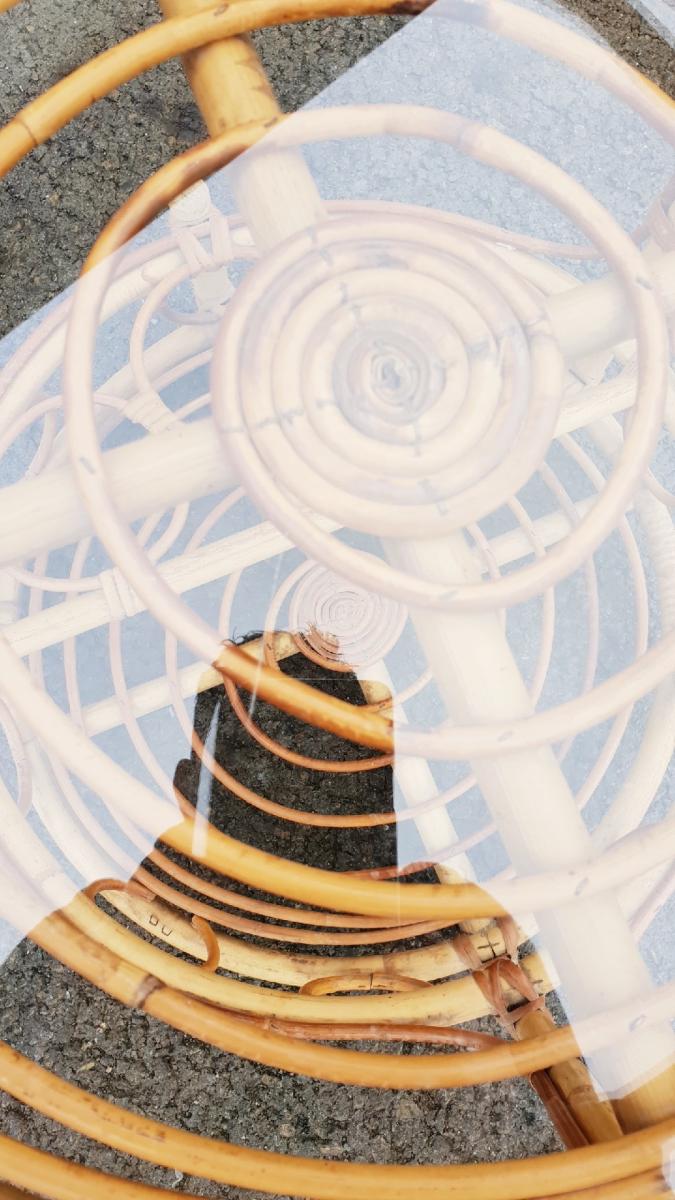 Vintage rattan mini-bar