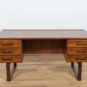 Mid-Century Rosewood Freestanding Desk by Torben Valeur & Henning Jensen for Dyrlund, 1960s