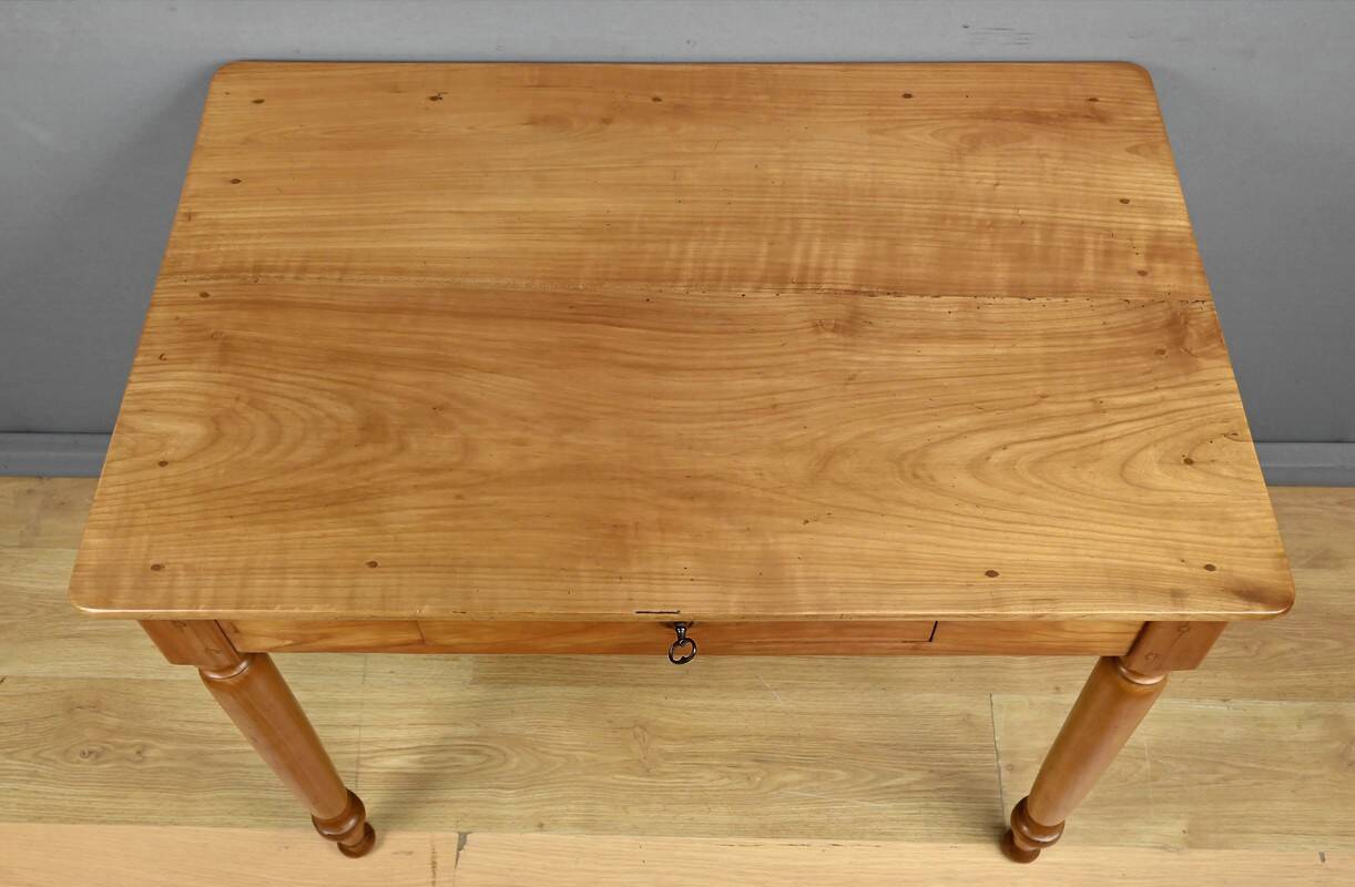 Small cherrywood desk, Louis-Philippe style – Late 19th century