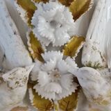 Bridal vase with bird decoration