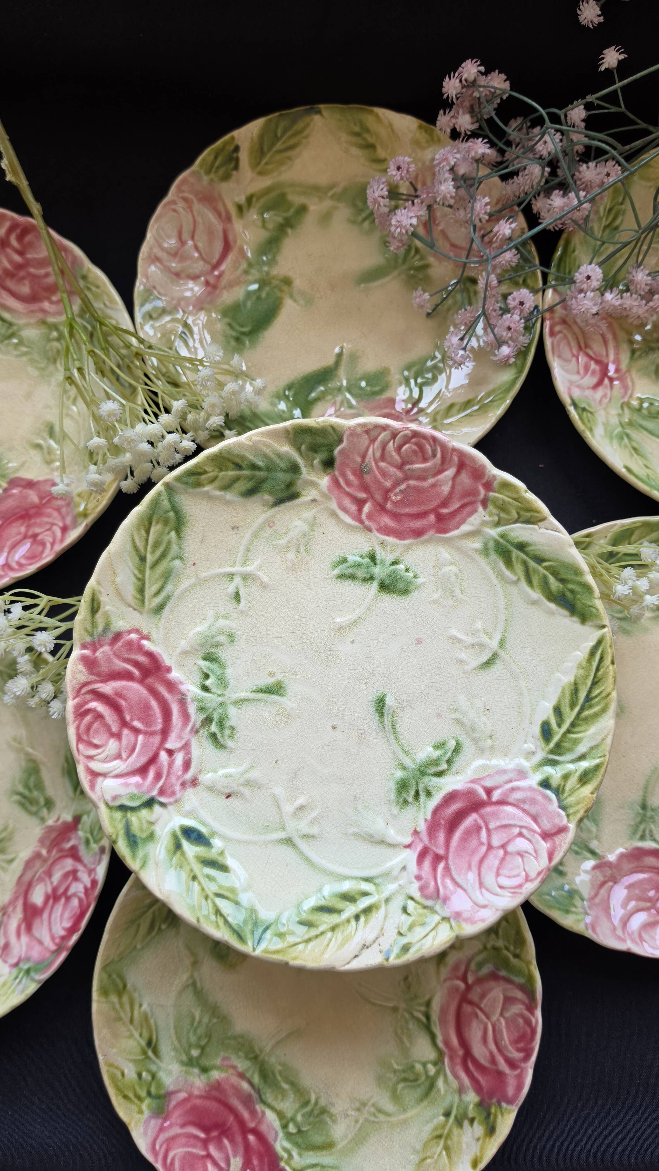 Exclusive antique dessert service in faience/terracotta with slip from 1900.