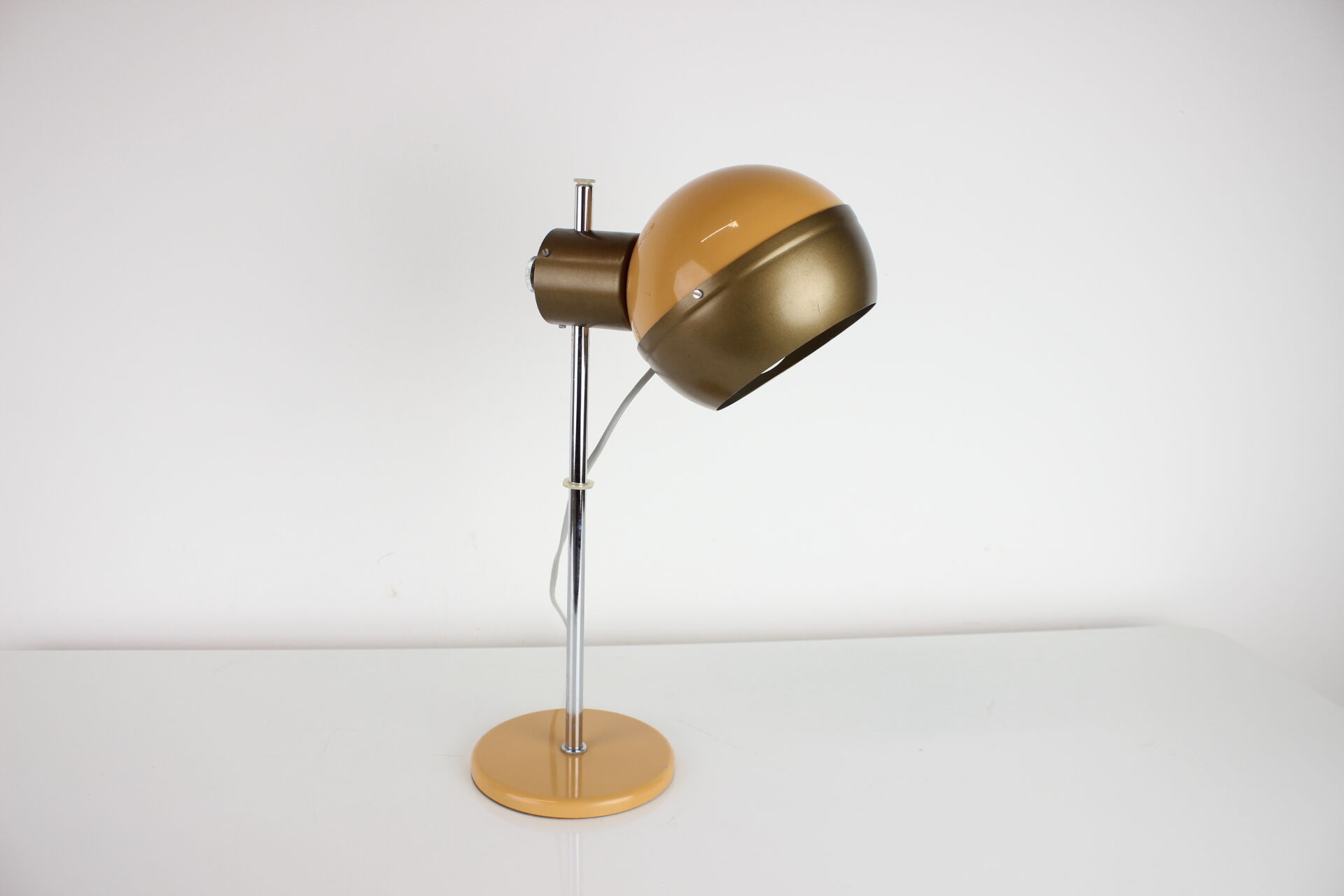 Mid-Century Magnetic Table Lamp Drukov, 1970's