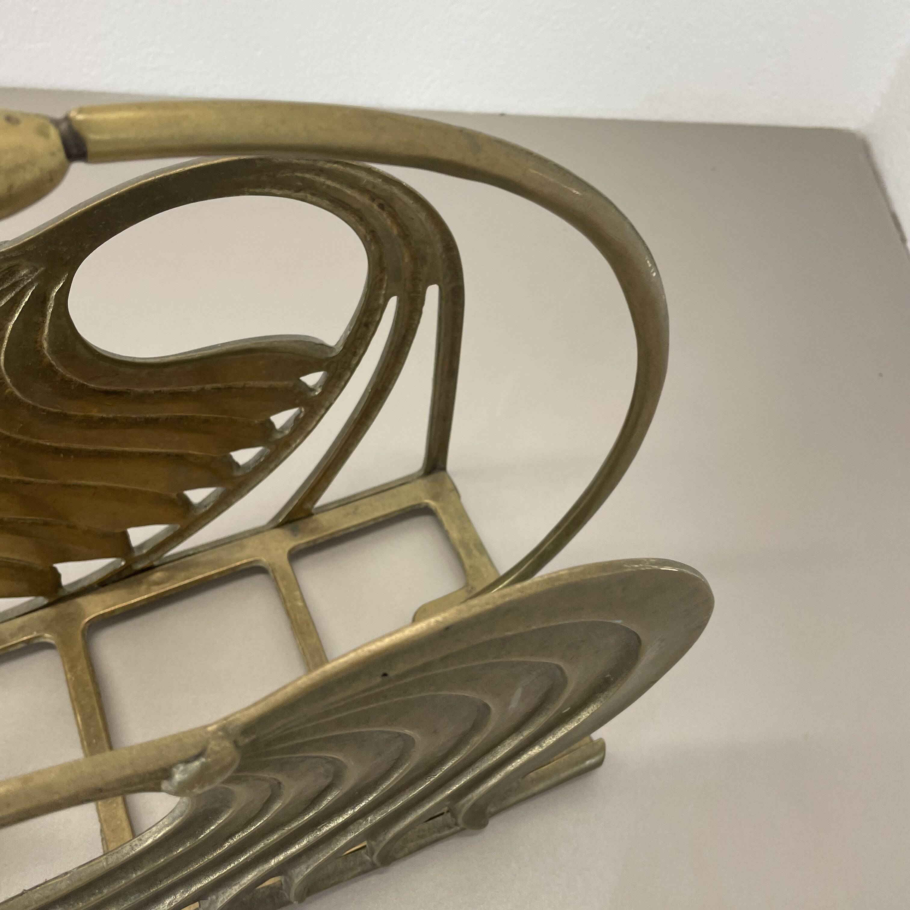 Hollywood Regency 4.8kg Brutalist Solid Brass Magazine Holder Stand, Italy