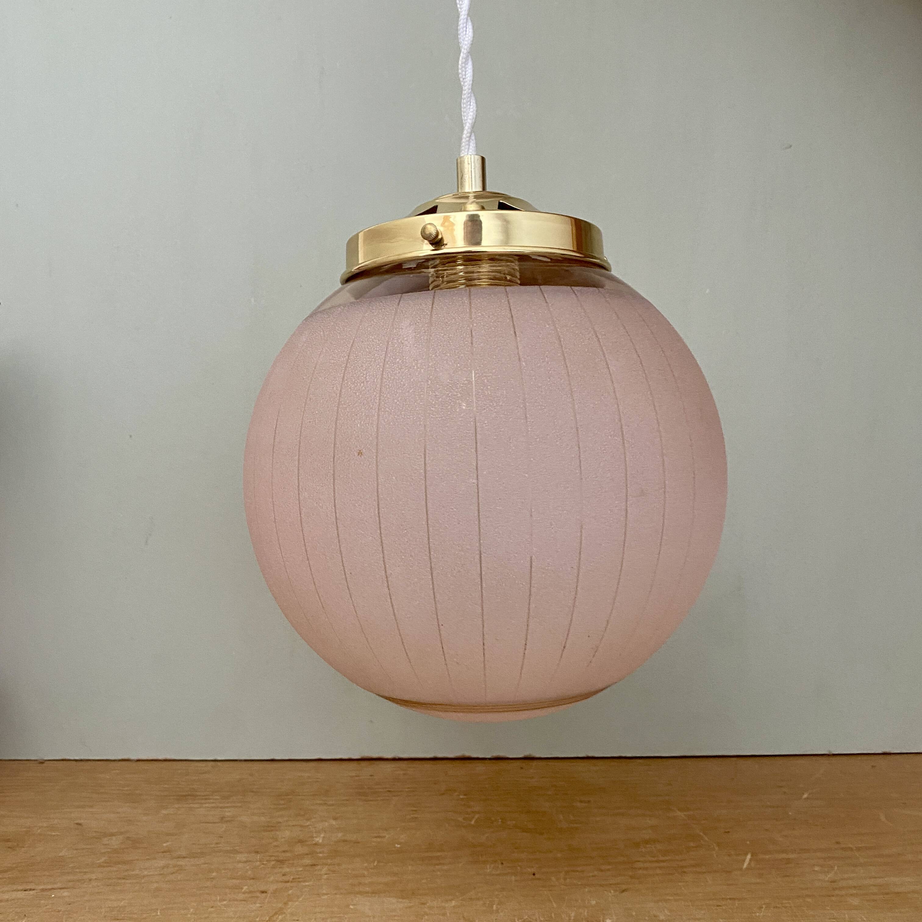 Vintage art deco globe pendant light in pink and gold granite glass