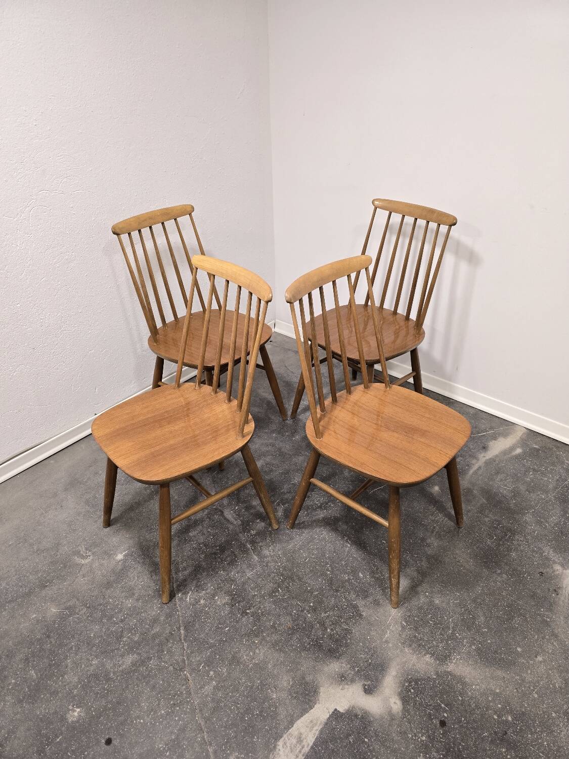 Chaises de salle à manger des années 1970