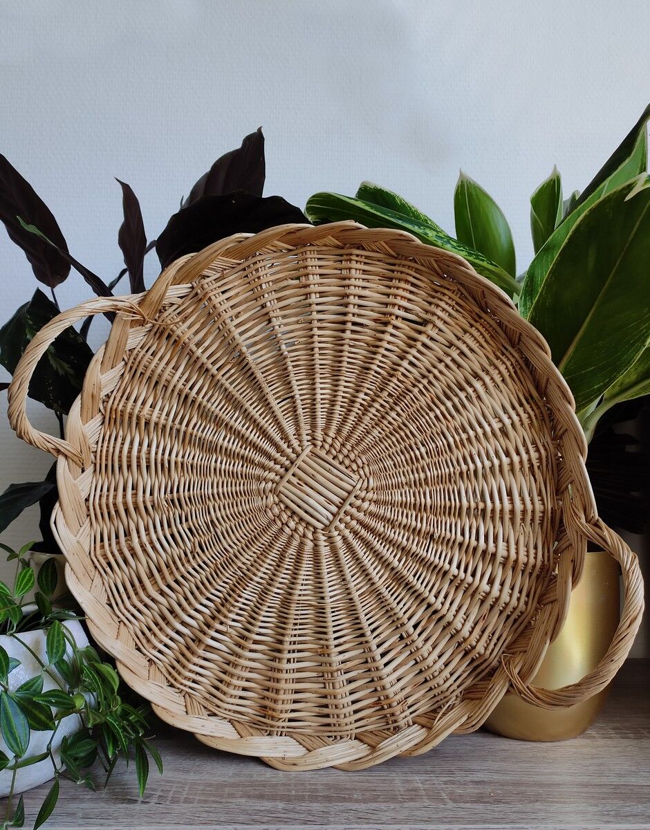 Vintage rattan top
