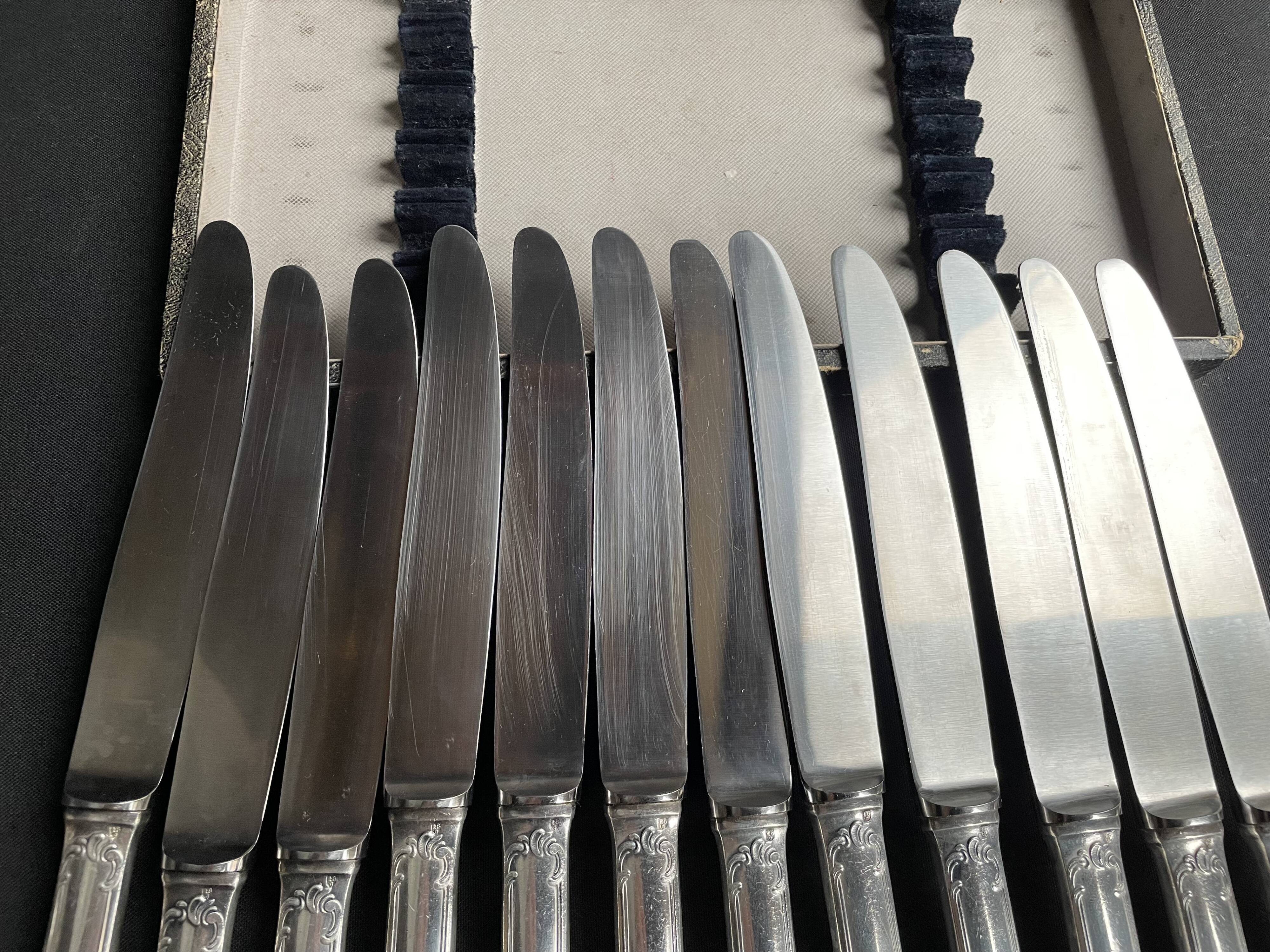 Box of 12 table knives – Orfèvrerie G. Vivier et Nogent