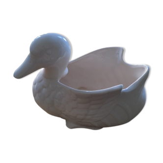 Empty ceramic pocket duck