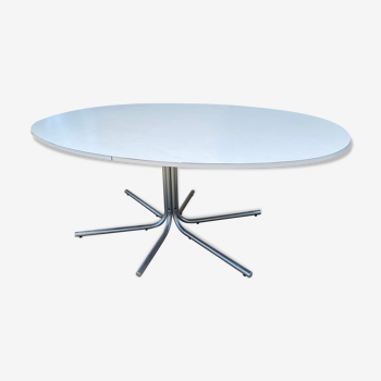 Table ovale 1970