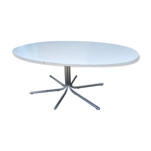 table ovale 1970