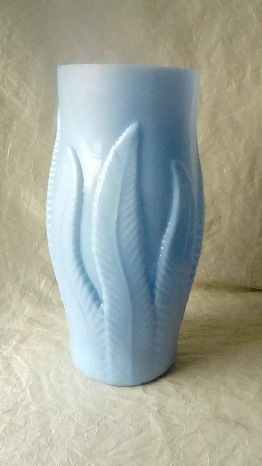Opaline vase with flames and foliage decoration in relief, art nouveau period