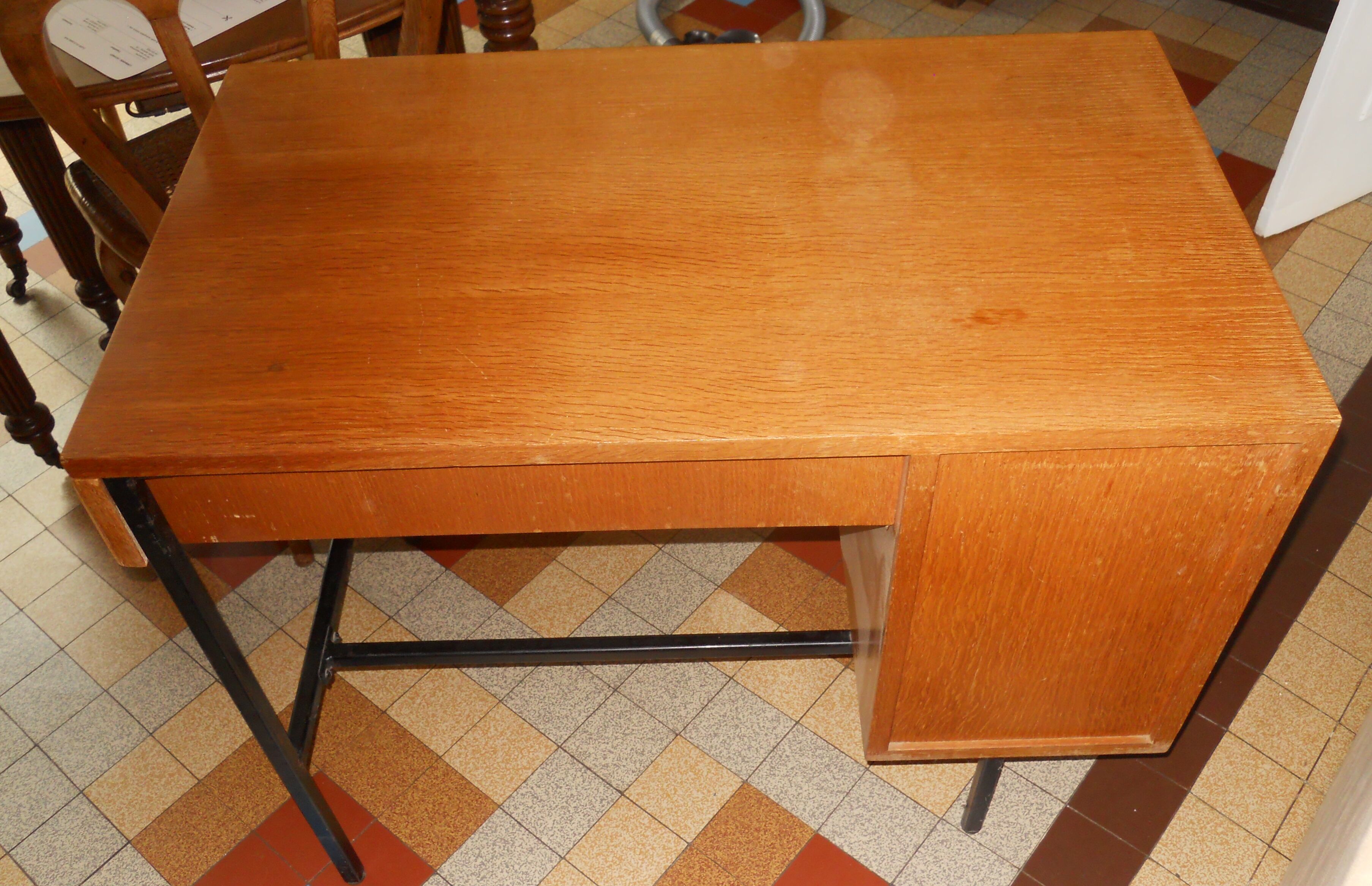 Desk of Jacques Hitier annees 50