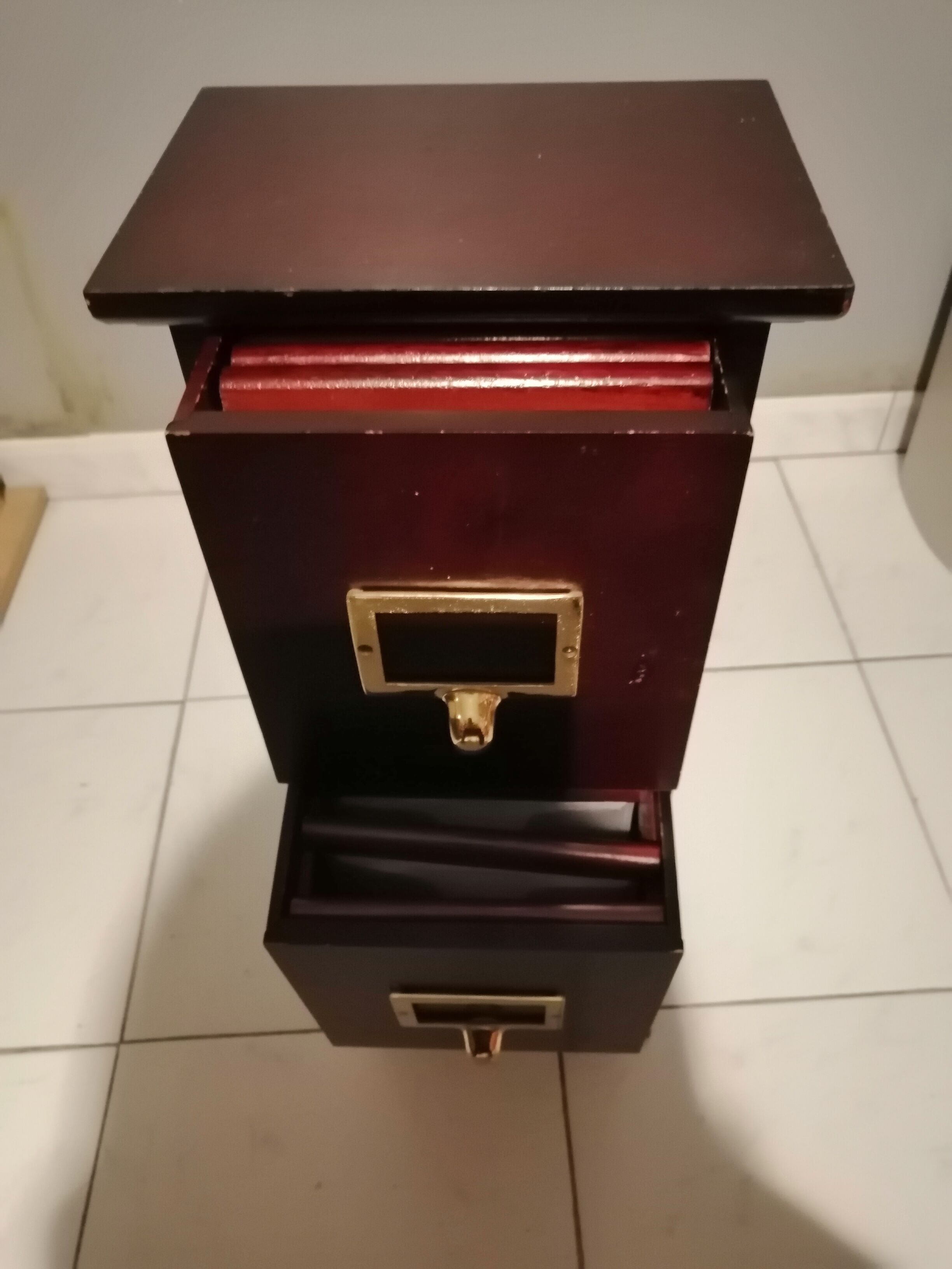 Rustic antique furniture for cd