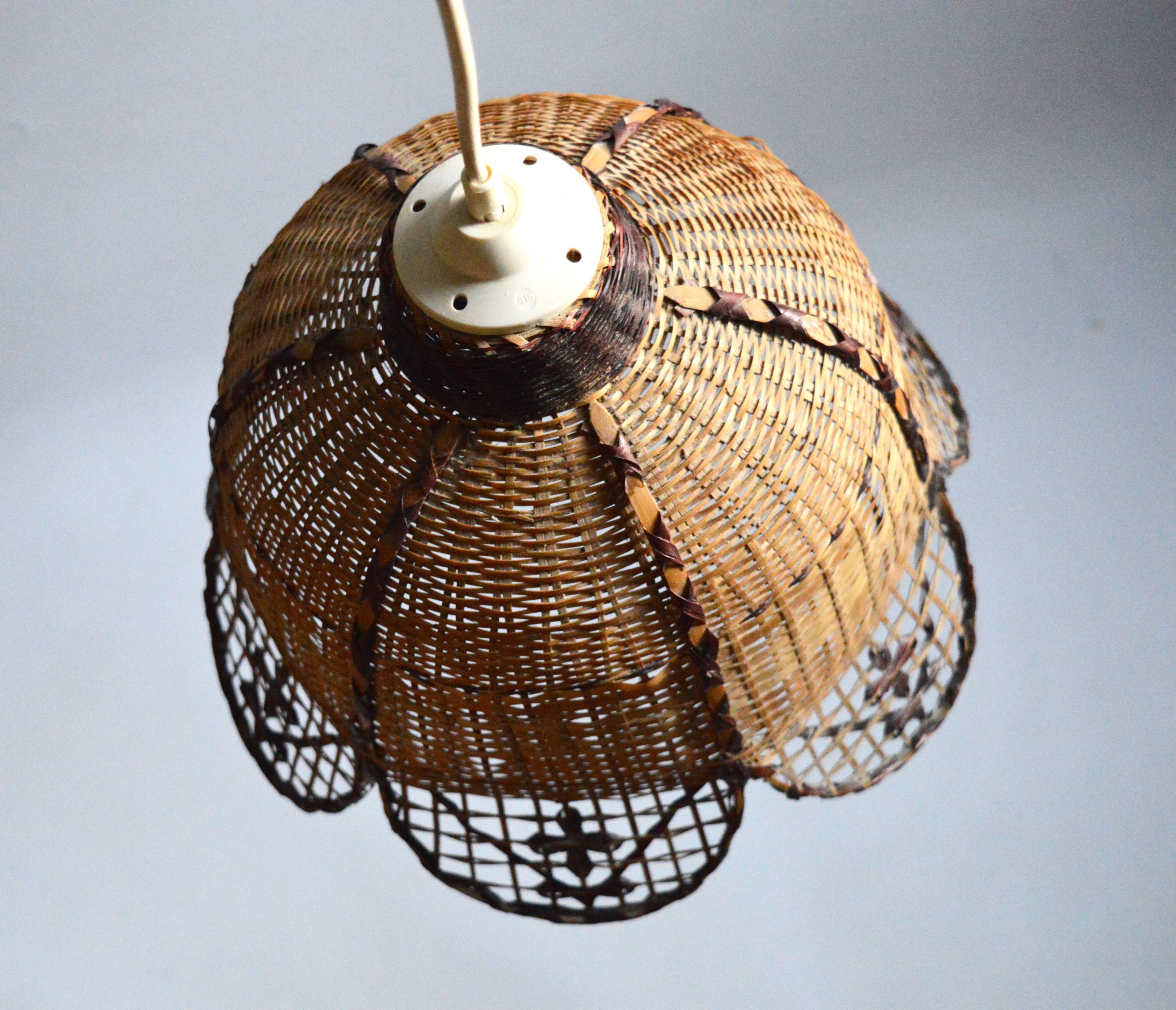 Wicker hanging