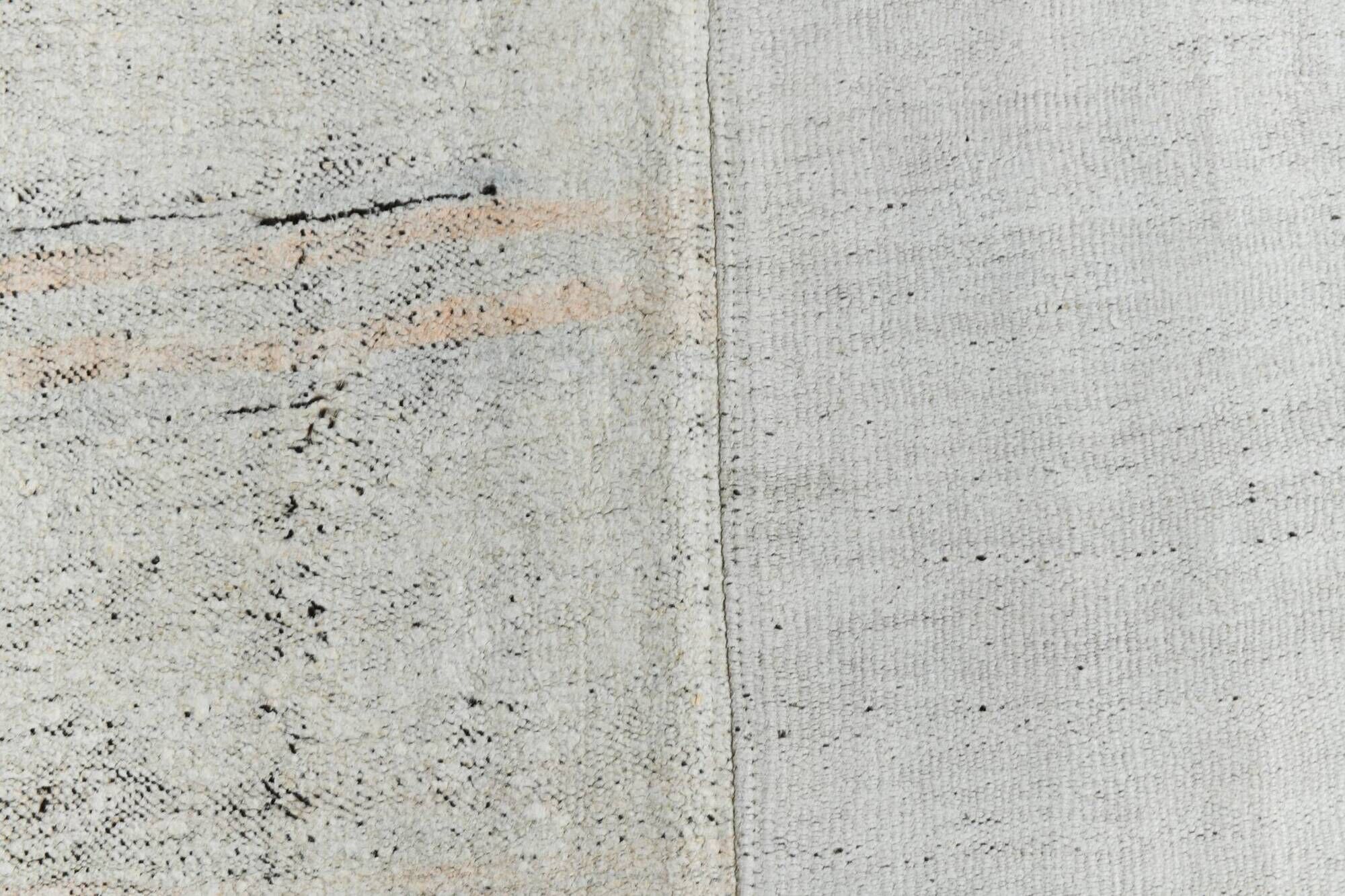 Off White Turkish Vintage Kilim Rug, Handwoven Bohemian Carpet, 23x328Cm
