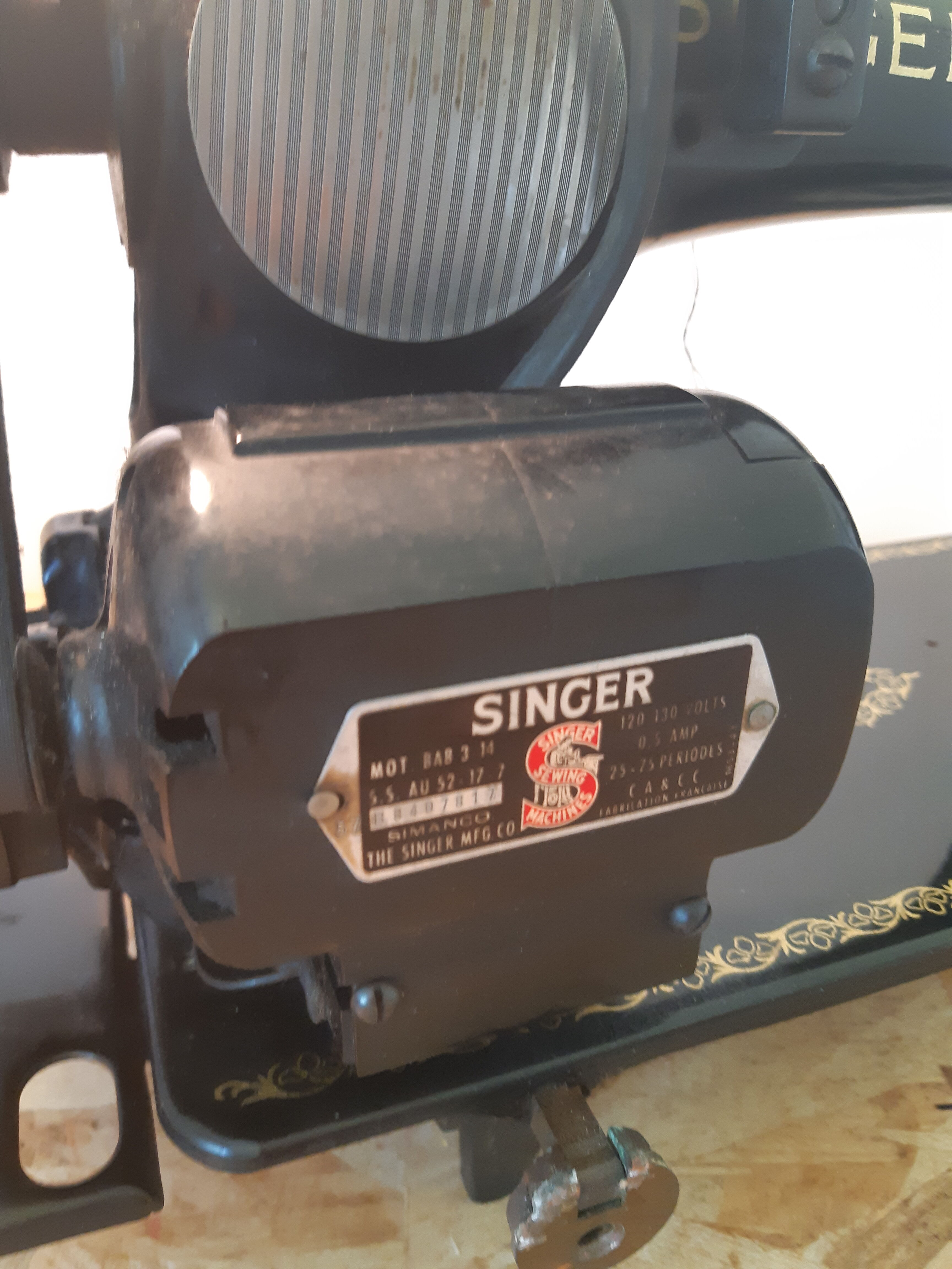 Singer sewing machine