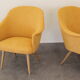 2 fauteuils 1970 velours jaune