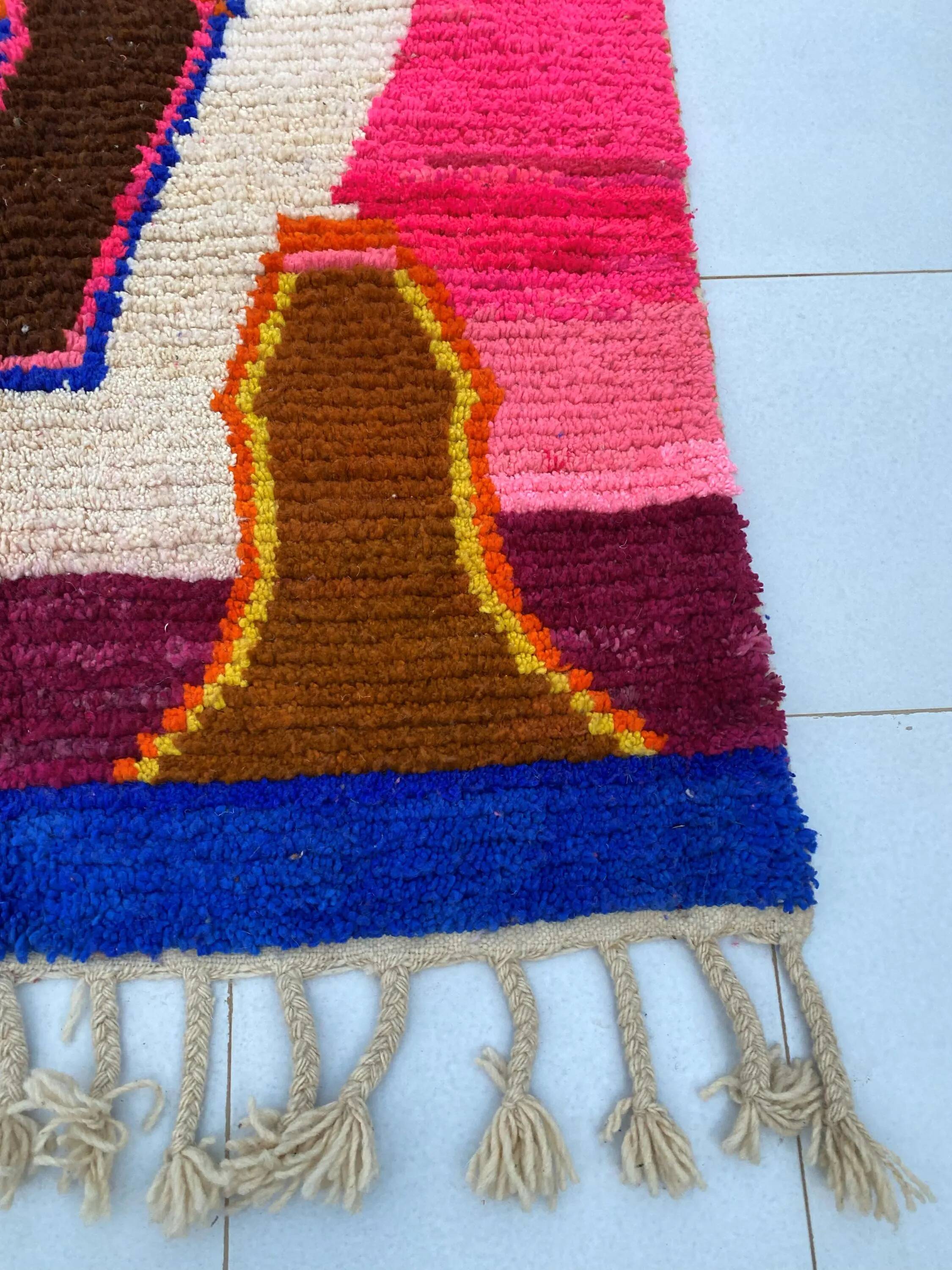 Handmade traditional carpet 250cm x 150cm Moroccan