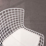 White Wire chair with original cake by Harry Bertoia - Knoll - Vintage